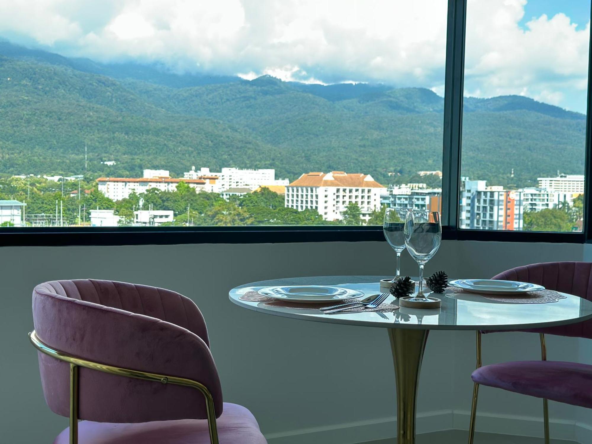 Mountain & City View Panorama At Nimman Chiang Mai Exterior photo